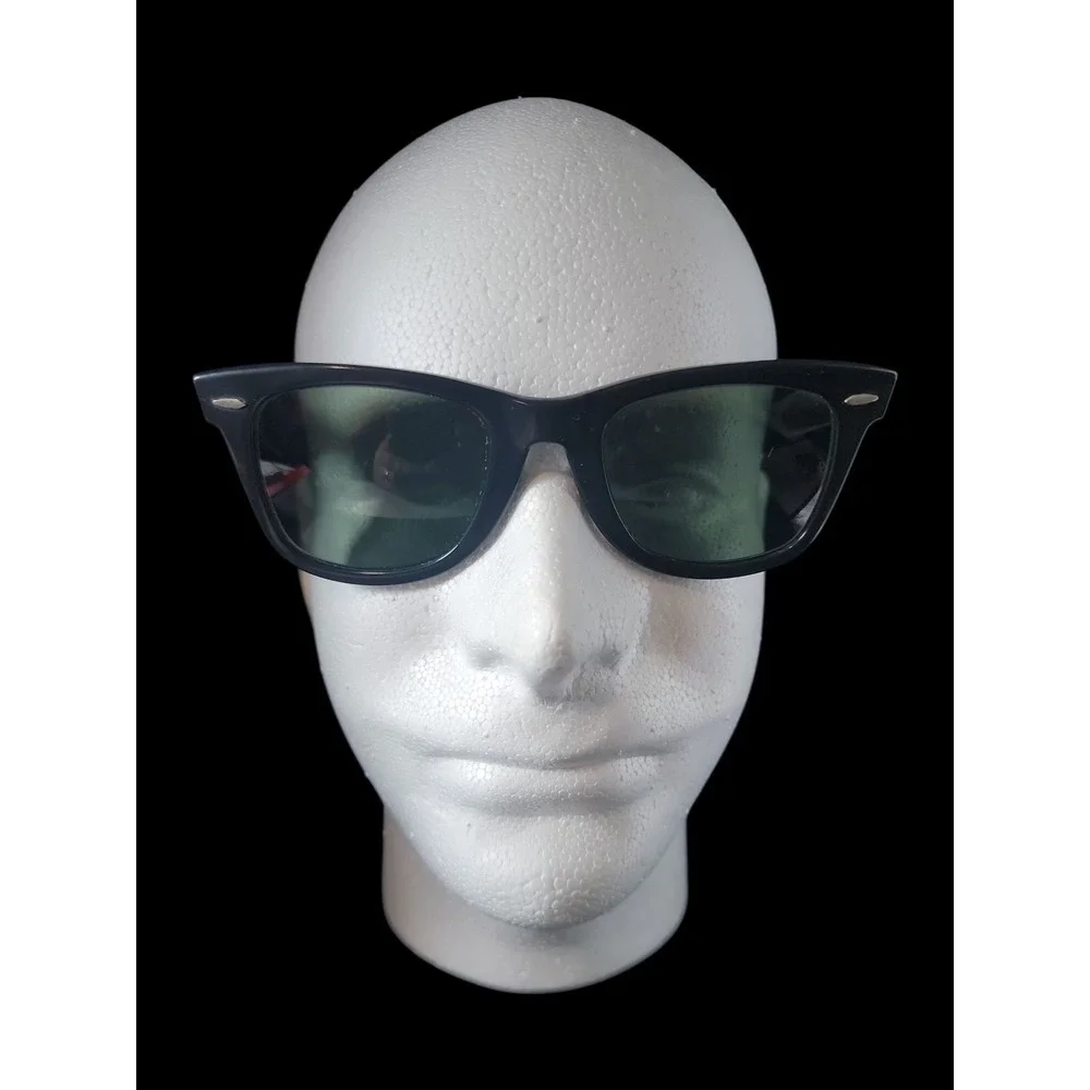 Vintage Ray Ban Wayfarer B & L 5022 Black W/ Case L2008 UYAS Risky Business